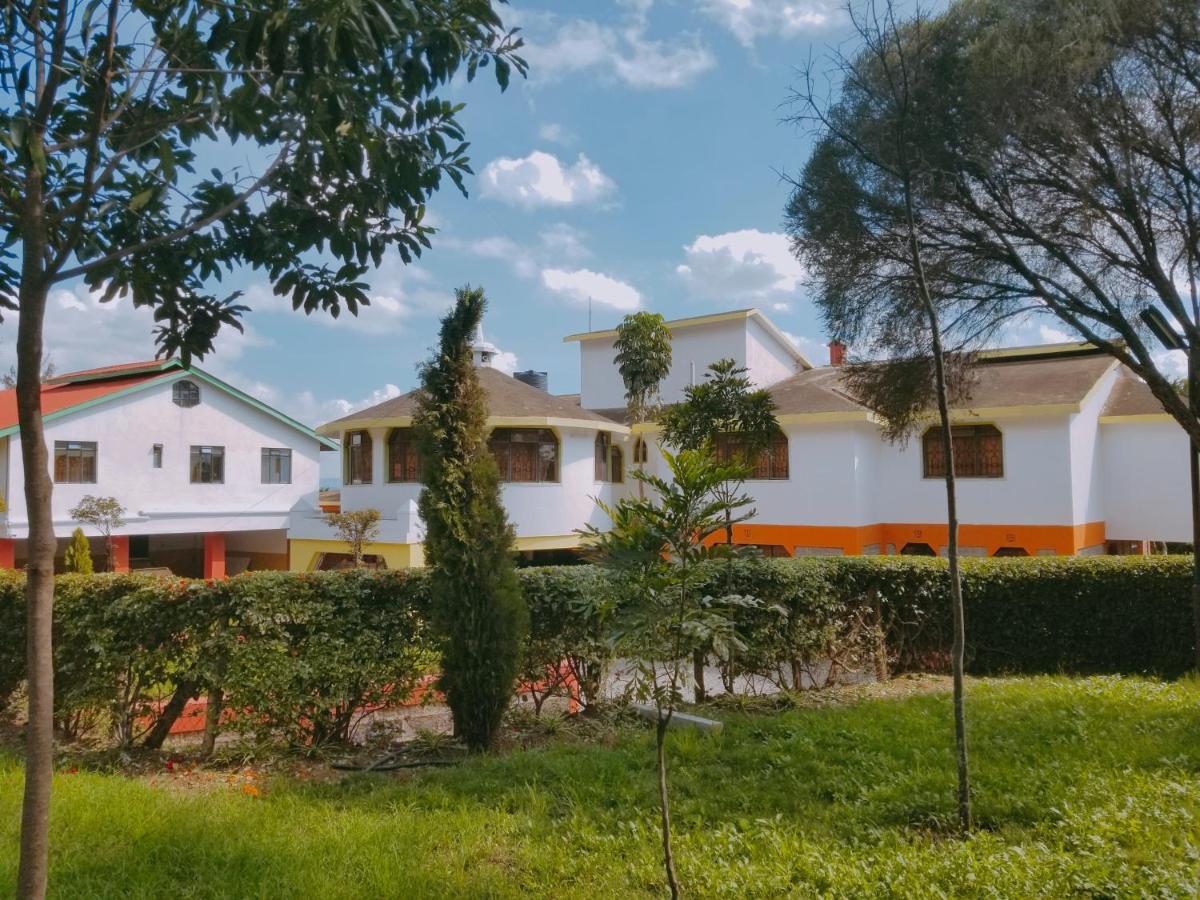 Hotel Mataman Gardens à Naivasha Extérieur photo